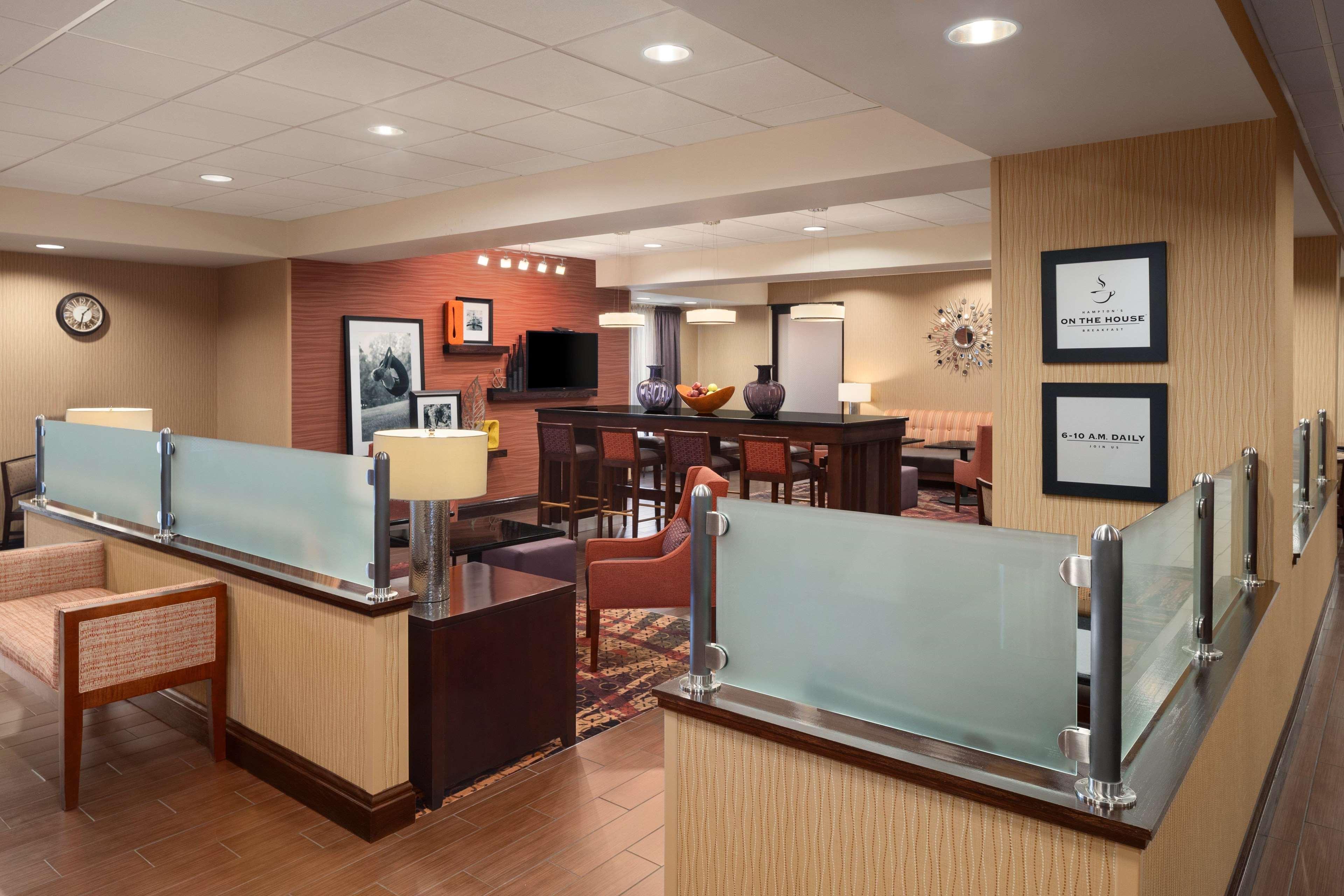 Hampton Inn Belle Vernon Kültér fotó