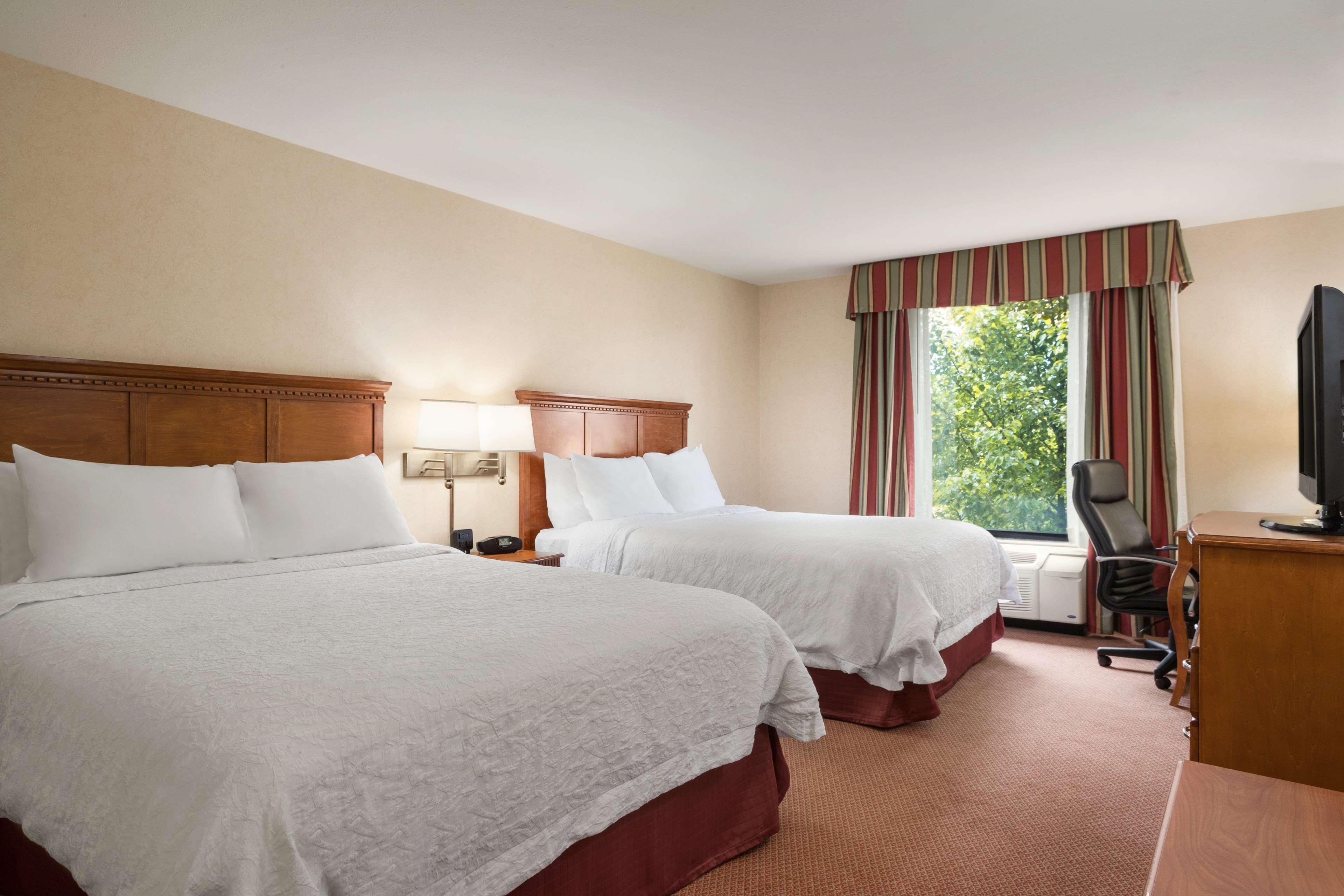 Hampton Inn Belle Vernon Kültér fotó