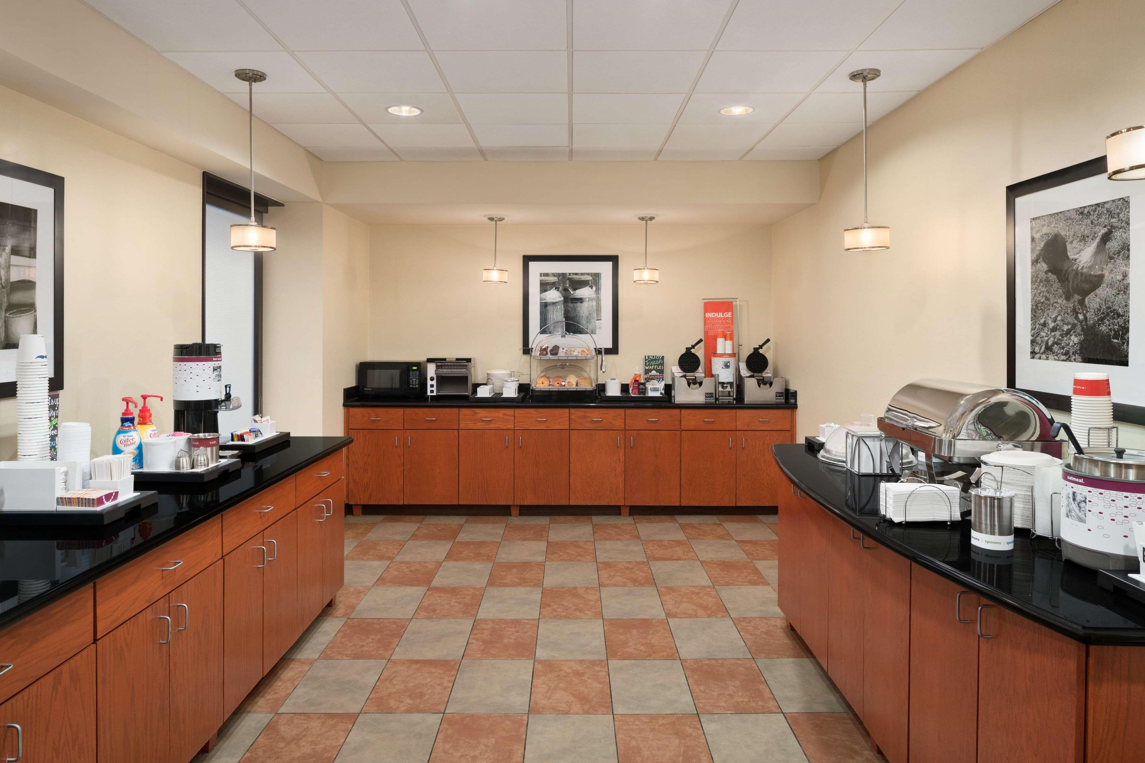 Hampton Inn Belle Vernon Kültér fotó