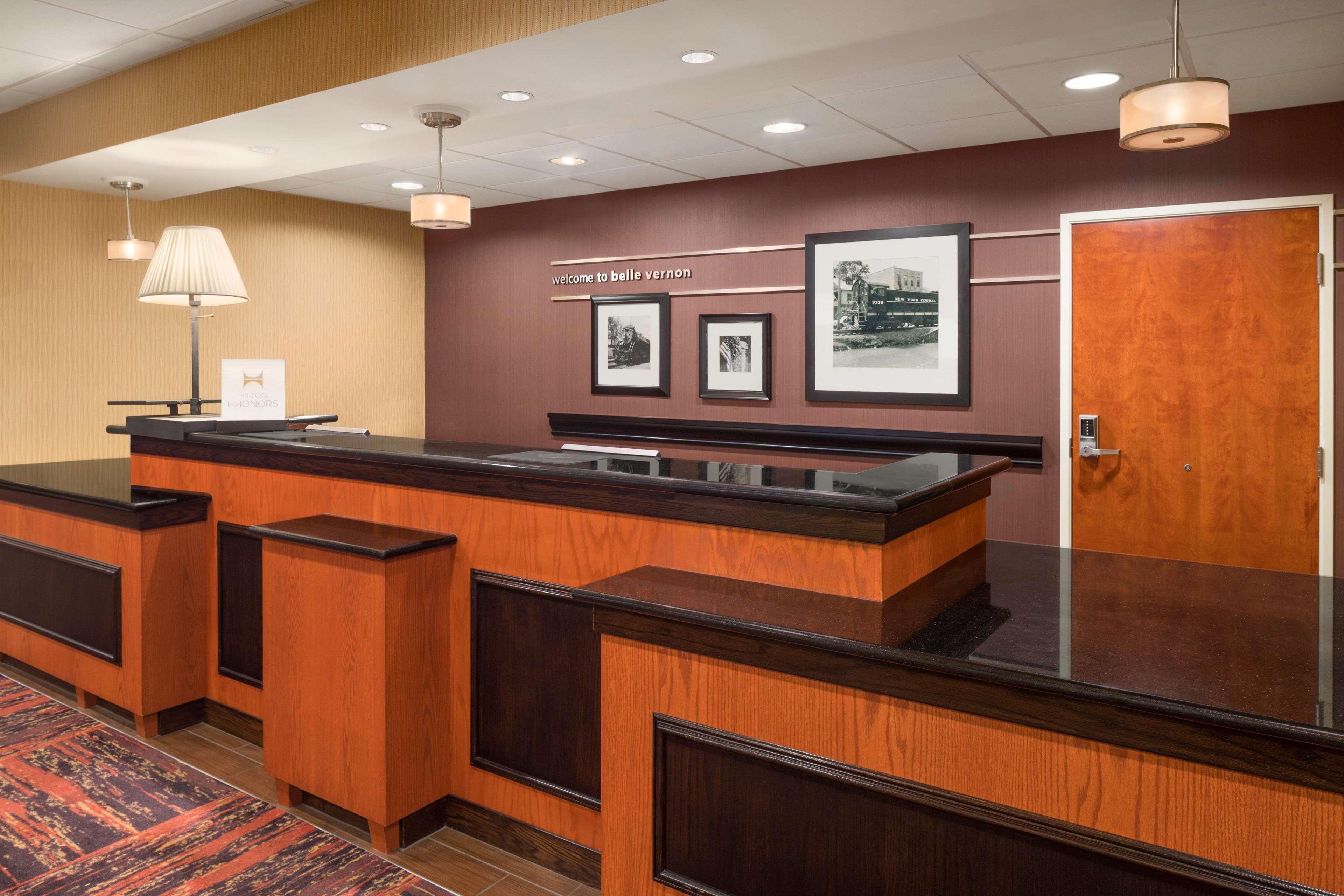 Hampton Inn Belle Vernon Kültér fotó