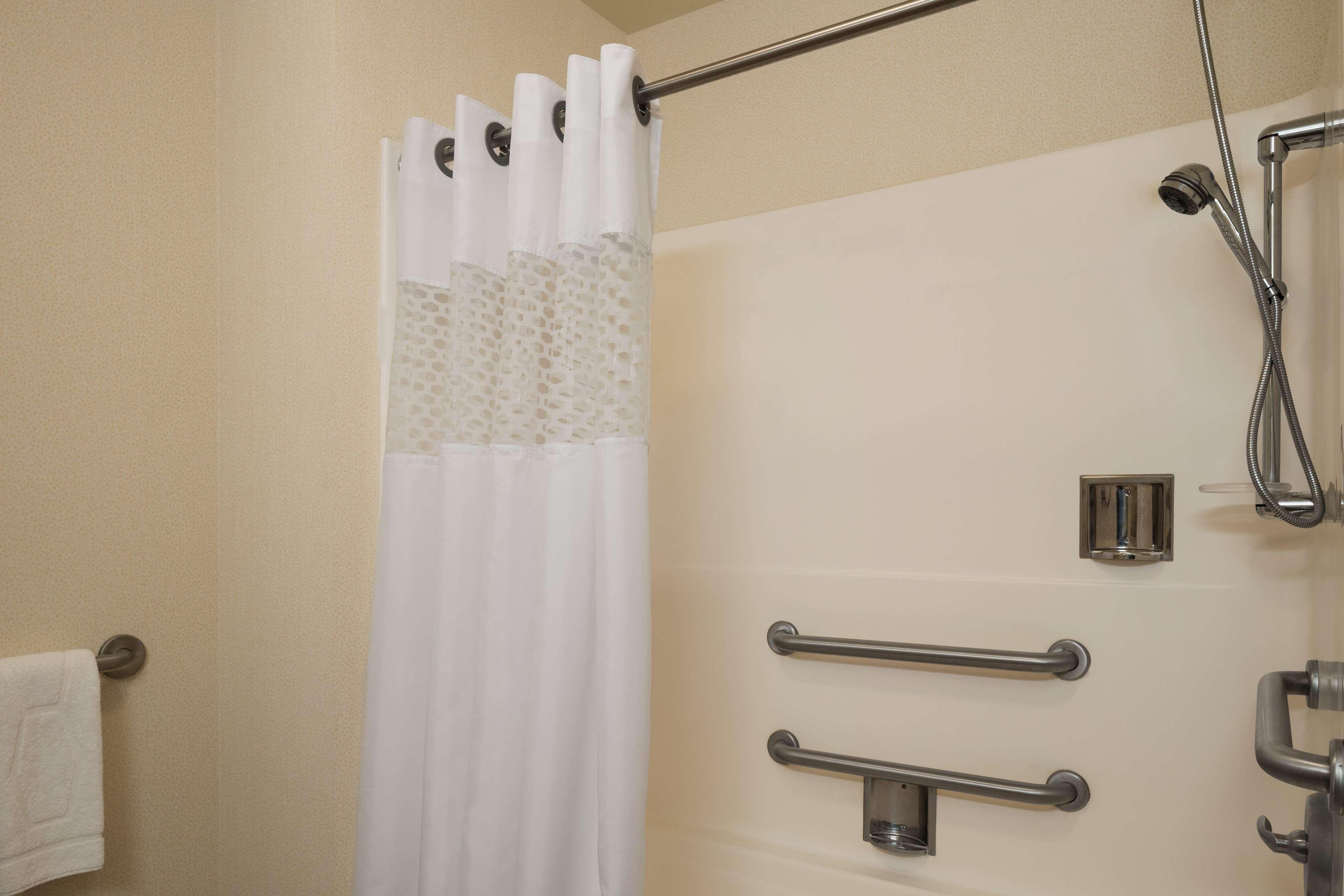 Hampton Inn Belle Vernon Kültér fotó