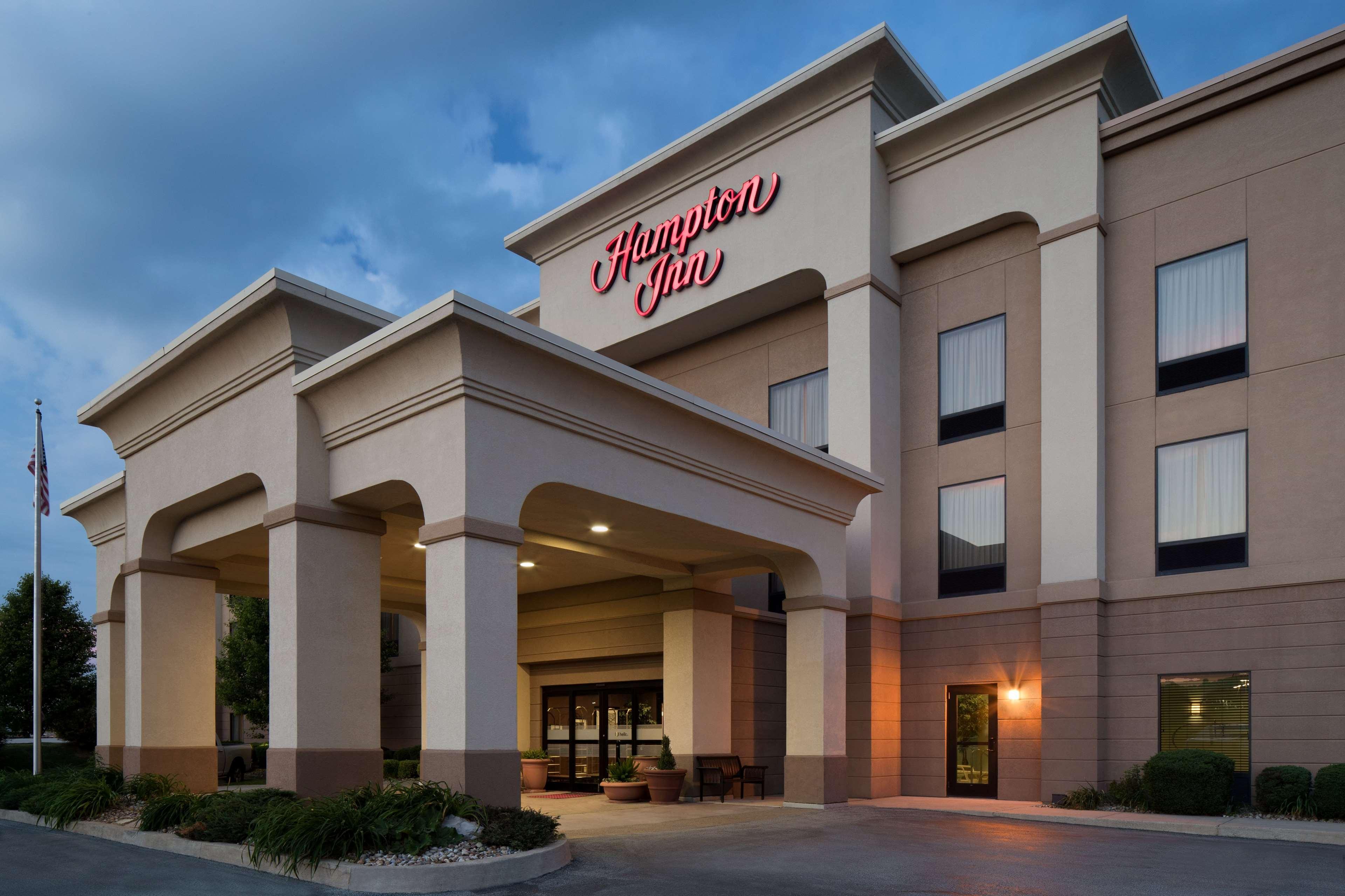 Hampton Inn Belle Vernon Kültér fotó
