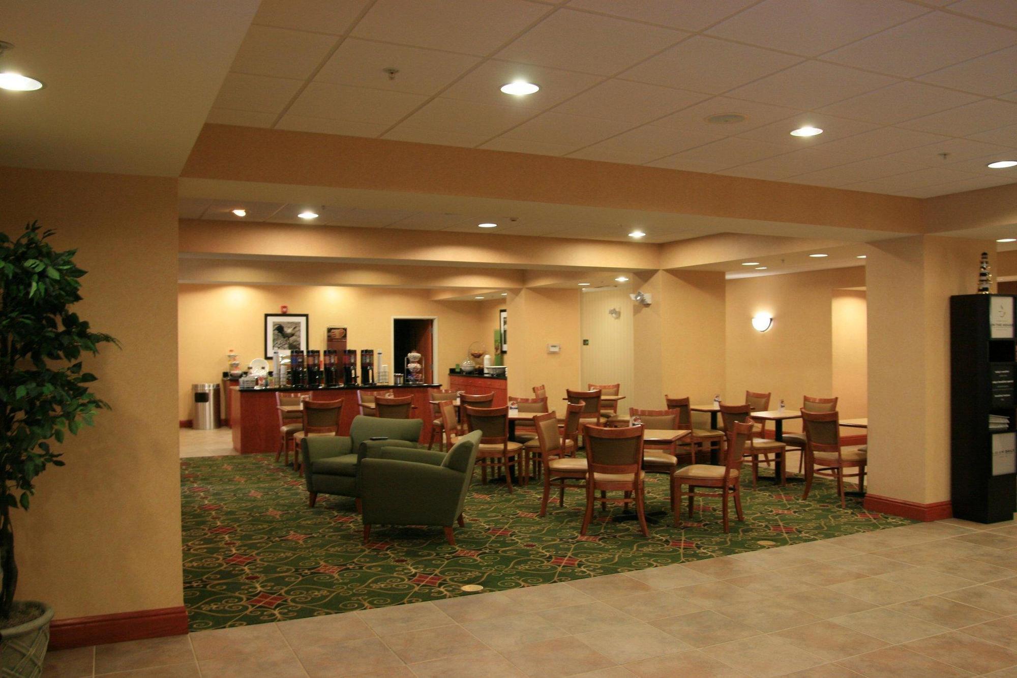 Hampton Inn Belle Vernon Kültér fotó