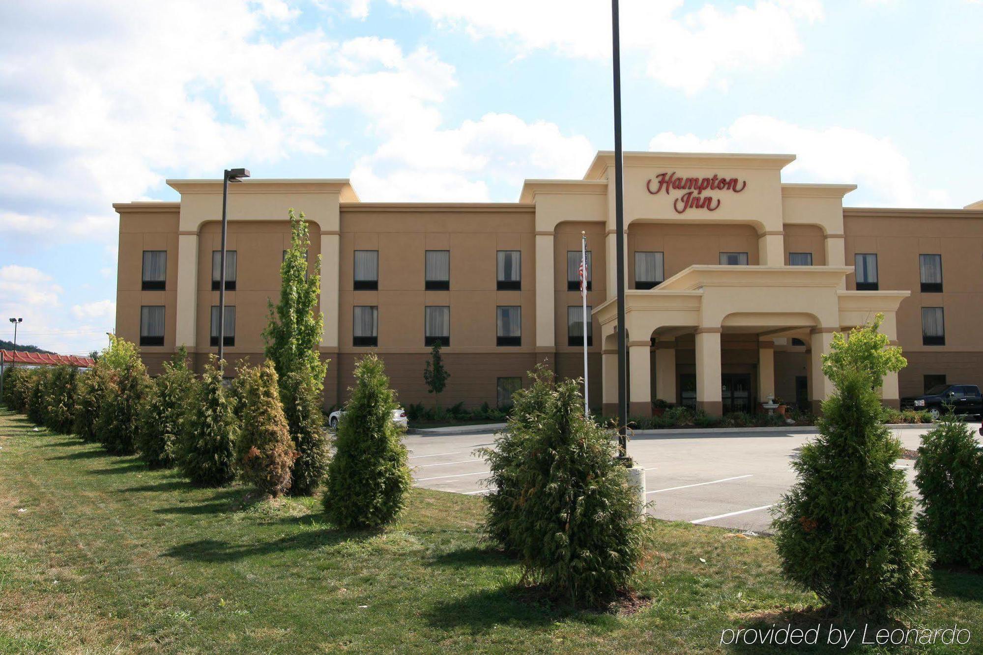 Hampton Inn Belle Vernon Kültér fotó